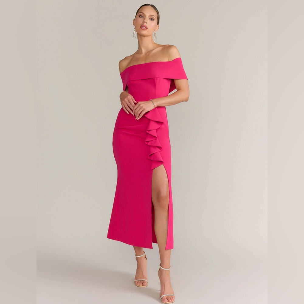 Lena Off-Shoulder Maxi Dress